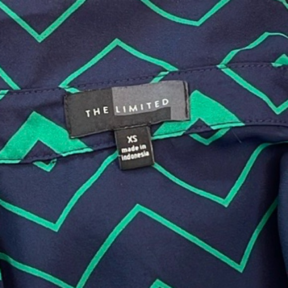 The Limited Navy & Green Chevron Shirt — image 8 of 8